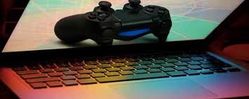 You can plug a ps4 controller into a pc just as you would an xbox one controller, by using a microusb cable. So Verwenden Sie Den Ps4 Controller Auf Ihrem Mac Oder Pc Gaming Nachrichten Aus Der Welt Der Modernen Technologie