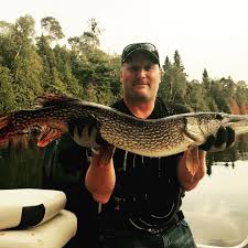 35 Inch Northern Caught And Released On Lake Of The Woods Fish Fishingcanada Travelcanada Travelontario Ontario Travel Vacations Fishing Fishporn Fun In 2020