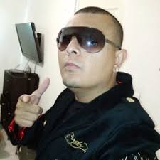 Listen to Los Nuevos Soldados