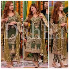 Pakistani designers are doing an outstanding job designing the attires according to the seasonal and traditional requirements. Stunning Pakistani Bridal Outfits For Women January 2021