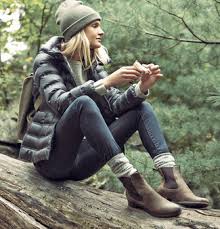 They're comfortable, easy to slip on and are super versatile. Brown Chelsea Boots Outfits For Women 35 Ideas Outfits Lookastic