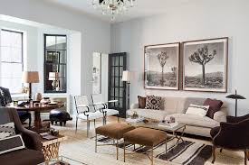 The Trick To Mixing Modern And Traditional Furniture Living Room Designs Interior Living Decor