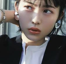 minami hamabe 浜辺美波 美しい女性 顔 浜辺