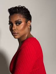 Loading… Halloween 2025 🎃 Makeup: @saishabeecham Hair: @tymwallacehair  Costume: @bryonjavar Video + Photos: @sonejr