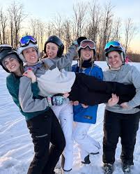 Shreds and celebrations🏔️🕺