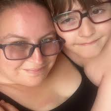 What are some craft suggestions for a VBS theme 'turn your world upside  down' for 8-9 year olds?