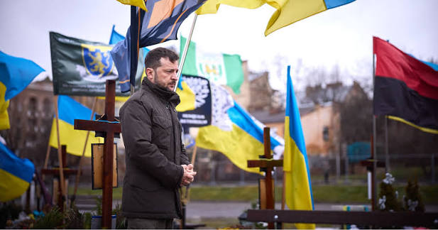 The Freedom and Direct Democracy (SPD) party in the Czech Republic says it  will submit a proposal to parliament calling for the revocation of the country's  highest state honor awarded to Ukrainian