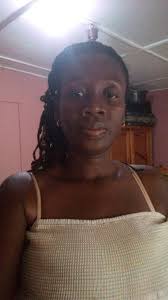 Scamma tries to burn cash in police raid