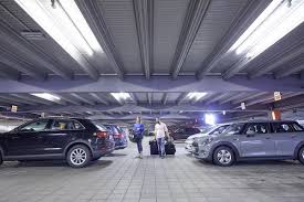 Car rentals at svalbard airport (lyr) with hertz: Car Rental Companies Evolving With Consumer Needs Invers