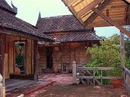 Traditional Thai Houses Feature Photographs Of Thai Houses In Traditional Designs From The Four Major Regions Of Thai House Traditional House Thai House Design
