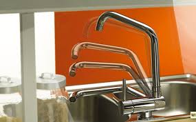 Evier Et Robinet Du Nouveau Dans La Cuisine Inspiration Cuisine Mitigeur Cuisine Cuisine Mitigeur Rabattable