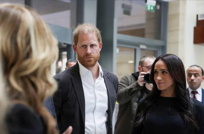 Kế hoạch bí mật trở lại Hoàng gia Anh của Meghan Markle bị bại lộ?
