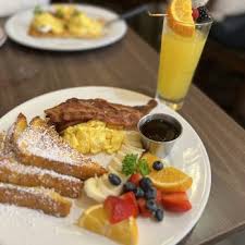 HOLLYWOOD CAFE - Updated April 2026 - 2674 Photos & 2549 Reviews - 530  North Point St, San Francisco, California - Breakfast & Brunch - Restaurant  Reviews - Phone Number - Menu - Yelp