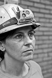 Mujeres mineras Archives