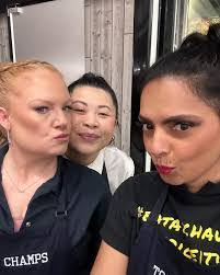 Sheri Harding's Instagram, Twitter & Facebook