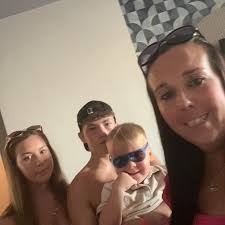 Are the buses running as normal does anyone know please xx