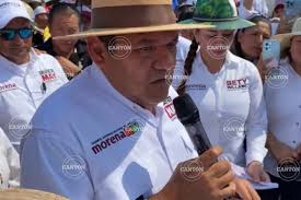 6 de 6 en la tierra de Gregorio Méndez”: Javier May