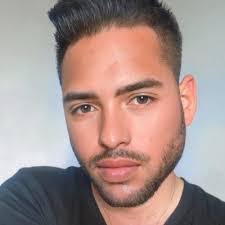 Erick Ojeda's Instagram, Twitter & Facebook