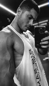 Roya Hashemi (@HashemiRoy97523)