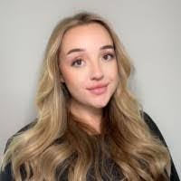 Patty Knott's Instagram, Twitter & Facebook