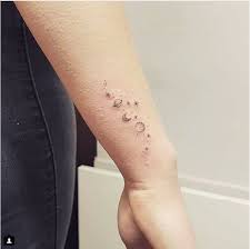 Tầng 12, tòa nhà geleximco, 36 hoàng cầu, phường ô chợ dừa, quận đống đa, tp hà nội. Hinh XÄƒm Nhá» á»Ÿ Cá»• Tay Cho Ná»¯ Ä'áº¹p Ä'á»— Nhan Tattoo Studio Facebook