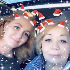 Kay Hendrickson's Instagram, Twitter & Facebook