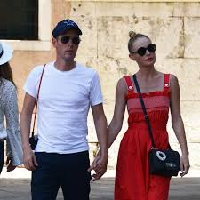 Kate bosworth and her husband michael polish are ending their marriage. Kate Bosworth Masters Italian Vacation Style In Venice Vogue
