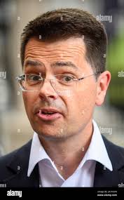 Capt stephen james -Fotos und -Bildmaterial in hoher Auflösung