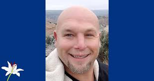 Ernest Everett Starnes III, age 43