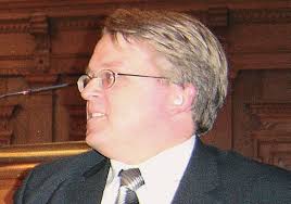 Fremde Federn schmücken besser“