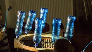 La voix ou les mains sont également considérées comme des instruments de musique dans la mesure où elles participent à une œuvre musicale. Element 2 Construction D Instruments A Partir De Materiaux De Recuperation Musik Kreativ