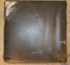 Removing Dried Paint From A Leather Sofa Leather Furniture Cleaning Leather Furniture Painting Leather