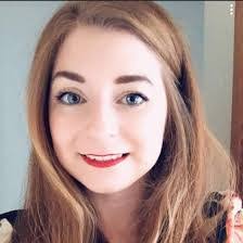 Kerri Wiseman's Instagram, Twitter & Facebook