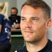 Manuel neuer 2 1 2 9 6 geb./alter: Manuel Neuer Nach Seiner Blitz Scheidung Ist Der Torwart Frei Fur Seine Neue Partnerin Bunte De