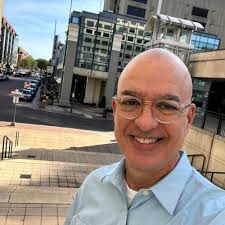 Ignacio DeLeon (@latinnovation)