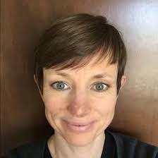 Renee Harding's Instagram, Twitter & Facebook