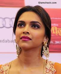 Deepika Padukone Traditional Look 2013 Dipika Padukone Deepika Padukone Hair Deepika Padukone