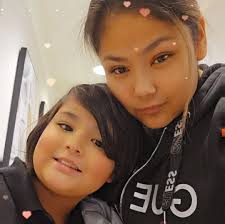 Looking for a small cake & a variety desert table! Wedding will be in the  Victoria area January 2026.