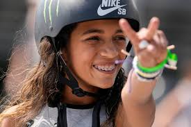 Skateboarding sensation Rayssa Leal, 13, sparkles in Street League's Salt  Lake City debut