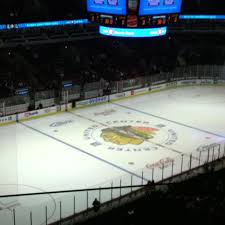 Wgn brings you the very latest breaking news, weather, sports and entertainment. At The Black Hawks Game Tonight Hawks Game Black Hawk Chicago