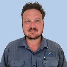 Jason Seale's Instagram, Twitter & Facebook