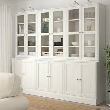 Havsta Kombination Mit Glasturen Weiss Ikea Deutschland Vitrine Weiss Landhaus Buffetschrank Ikea Schrank Bauen
