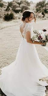 30 Simple Wedding Dresses For Elegant Brides Simple Lace Wedding Dress Simple Wedding Gowns Wedding Dresses Simple