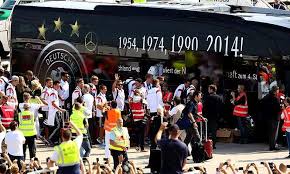 Jubilant Crowds Welcome Home German World Cup Heroes India Hindustan Times