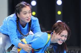 Vừa qua, khán giả tiếp tục soi một khoảnh khắc ở một gameshow, mặc dù chương trình này đã được phát sóng cách đây khá lâu nhưng vẫn khiến. Lan Ngá»c Hon Moi Lam Vá»¹ Dáº¡ Va Nhá»¯ng Tro Lá»' Tren Game Show Viá»‡t Vietnamnet