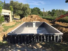 Remblaiement Piscine Desjoyaux 8x4 Avec Piscines Desjoyaux Ales ÙÙØ³Ø¨ÙÙ