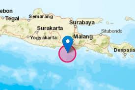 Masyarakat agar tetap tenang dan jangan mudah percaya informasi yang tak dapat. Gempa Blitar 6 2 Sr Dirasakan Hingga Pulau Lombok Opsintb Com News References