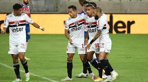 São paulo massagem é um guia online (classificados) pago exclusivo para profissionais e clínicas de massoterapia em são paulo. Sao Paulo E Fortaleza Empatam No Jogo De Ida Da Copa Do Brasil Meionorte Com