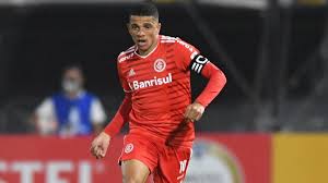 El delantero brasileño taison barcellos freda volverá a jugar en el internacional de porto alegre, después de once temporadas en el fútbol ucraniano, en el que militó en el metalist y el shakhtar donetsk. Taison Chama A Responsa No Vestiario Do Inter E Bastidores Expoem Discursos Antes E Depois De Jogo Com Olimpia Bolavip Brasil