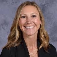 Lisa Tutterow's Instagram, Twitter & Facebook